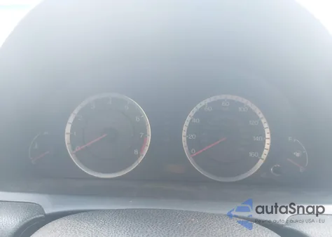 2010 Honda Accord 2.4 Ex-L z USA, uszkodzony, nr VIN 1HGCP2F84AA111438